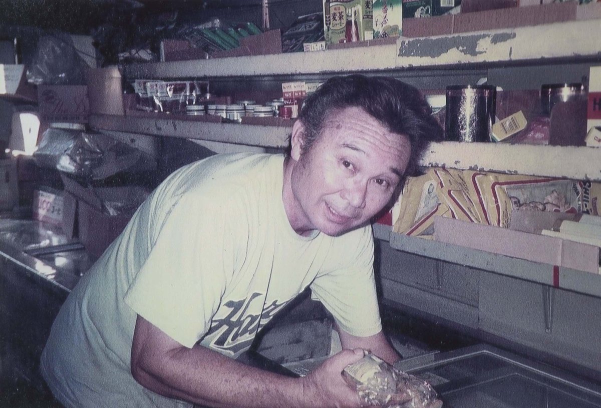 “It was a way to do business with people that were safe, that you enjoyed, that you understood, at such a fraught time for niceties because they were expected to be as American as possible but never treated that way as Americans:"ow.ly/jABf50UIY0A
#zentokustories #fishtruck