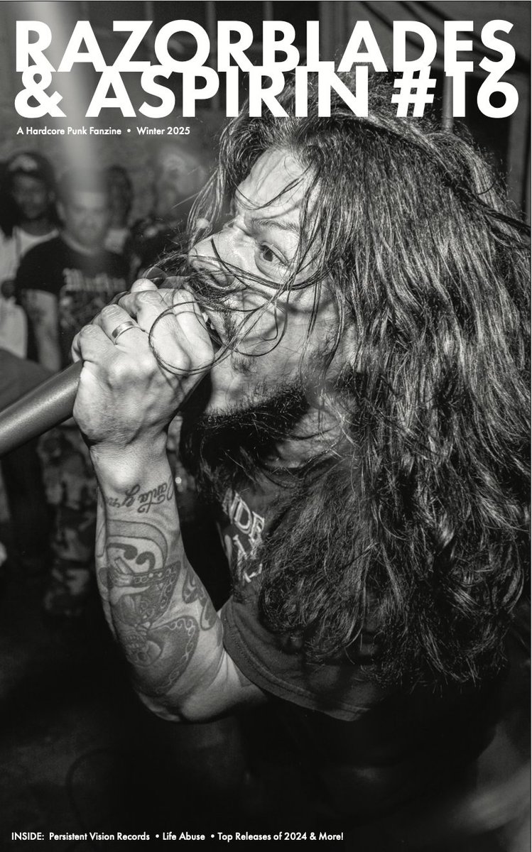 yo! new zine showed up today - interviews with Persistent Vision Records &amp; Life Abuse, writing about punk in the 90s, my top releases of 2024, a smattering of reviews of recent records, plus a centerfold poster of Invertebrates to hang on your cat's wall.
razorbladesandaspirin.bigcartel.com/product/razorb…