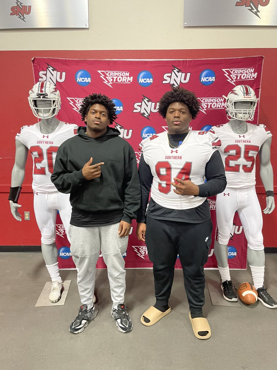 Daylon Owens (@daylonowens55) on Twitter photo After a great visit and great talk with <a href="/Coach_Indy/">Indy Siehndel</a> ! I am blessed to receive an offer from <a href="/SNUFootball/">SNU Football</a> and a big thanks to the coaching staff for their time ๐๐พ After a great visit and great talk with <a href="/Coach_Indy/">Indy Siehndel</a> ! I am blessed to receive an offer from <a href="/SNUFootball/">SNU Football</a> and a big thanks to the coaching staff for their time ๐๐พ