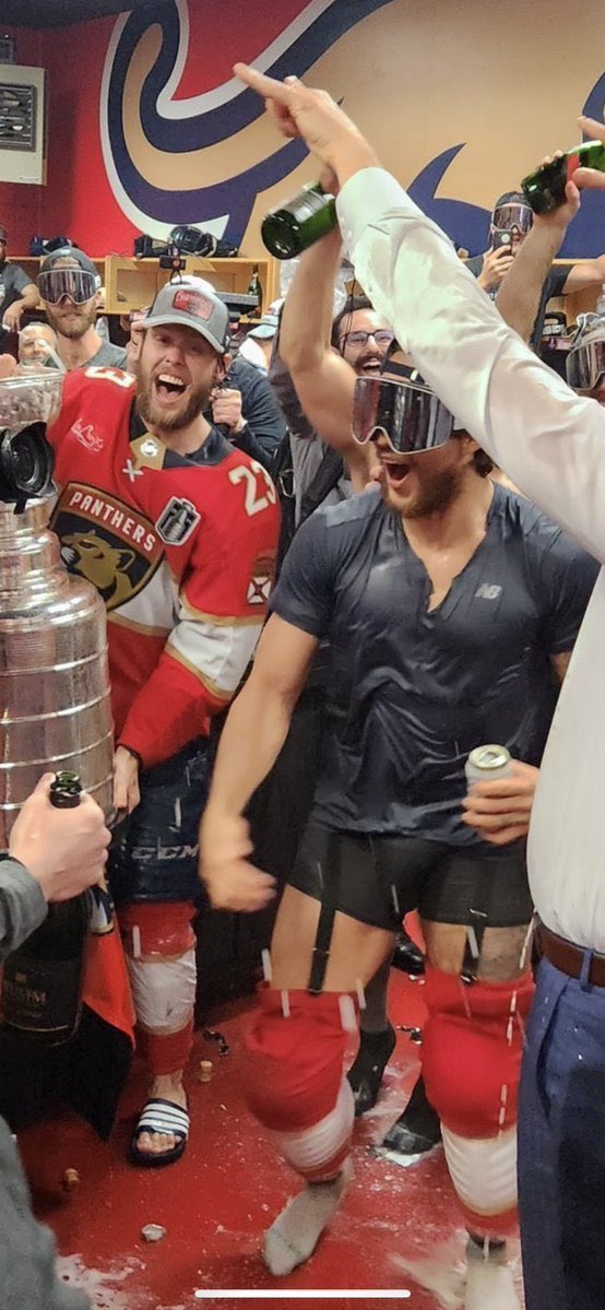 Cup Jock tweet media