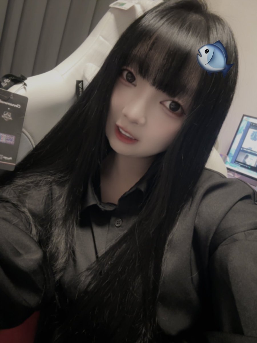 Risuuu_080's tweet photo. 黑長髮越看越順眼不知道為啥：/ https://t.co/wfynslbp29
