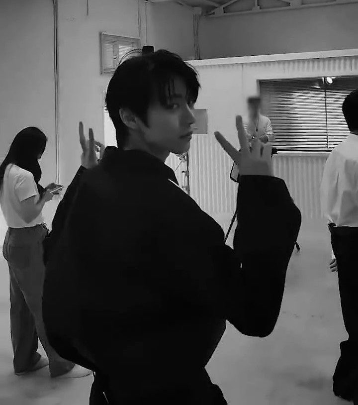 nothingbxttask's tweet photo. —- #ThankyouTPCR

(( สวัสดีค่ะทุกคน this is ผปค. ทาส์ก 🐈‍⬛✨ ก่อนอื่นเราต้องขอขอบคุณทุคนจริง ๆ ค่ะที่เข้ามาพูดคุยและเล่นกับทาส์กดสมอ แม้เราจะตอบช้าบ้างหรือดองไปบ้างเพราะติดงานมากมาย 🫠 แต่! ทุกคนก็ยังเข้ามาพูดคุยและเอ็นดูปทวดำตัวนี้เสมอ ขอบคุณมาก ๆ เลยนะคะ ดีใจจริง ๆ ค่ะ (+) )) https://t.co/ZX7ieBPpsR