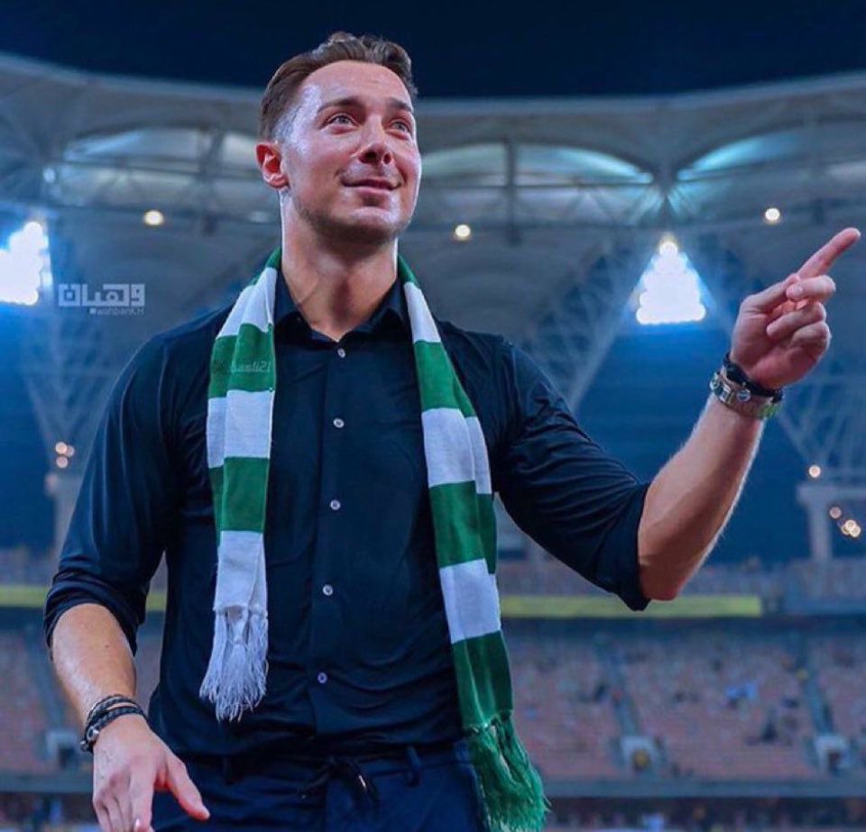 🚨🚨🚨🚨

بقرار جمهور الأهلي :

ماتياس مستمر مع الفريق حتى نهاية الموسم 💚
#الاهلي 
#جمهور_الاهلي_يطالب_بالتدخل