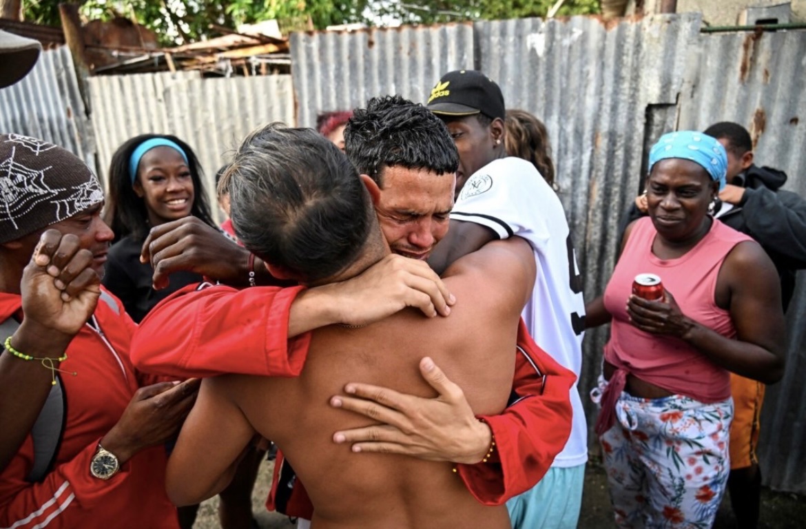 marlon brando díaz, imprisoned for participating in the 2021 cuba protests, comes home to his neighborhood. he was serving an 18 year sentence.