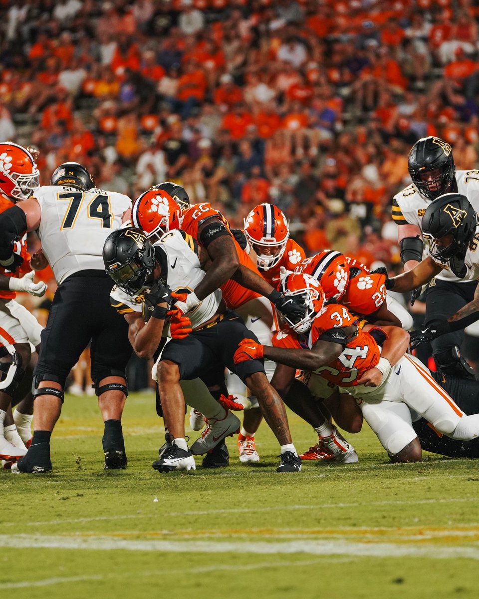 Clemson family please continue to support <a href="/110Society/">110 Society</a> Go Tigers!!🧡