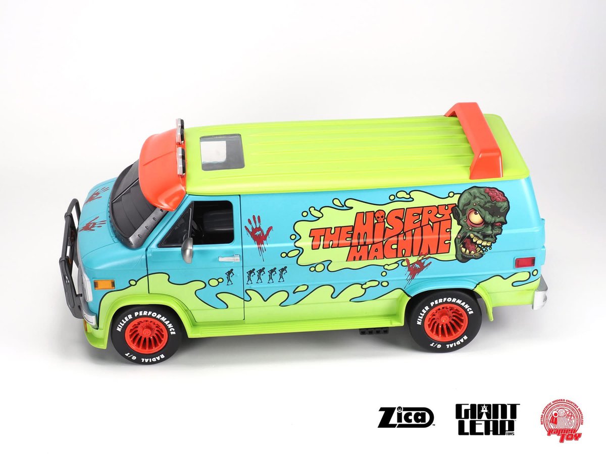 Talib1980's tweet photo. Whoa!
Zica Toys/ @ramentoy1 / Giant Leap Toys “Misery Machine” collaboration going up for pre-order next week at $190.
(Via Zica Toys on FB).
#zicatoys #giantleaptoys #ramentoy #retrotoys #actionfigures #scoobydoo #customvans https://t.co/NIyncXWyii