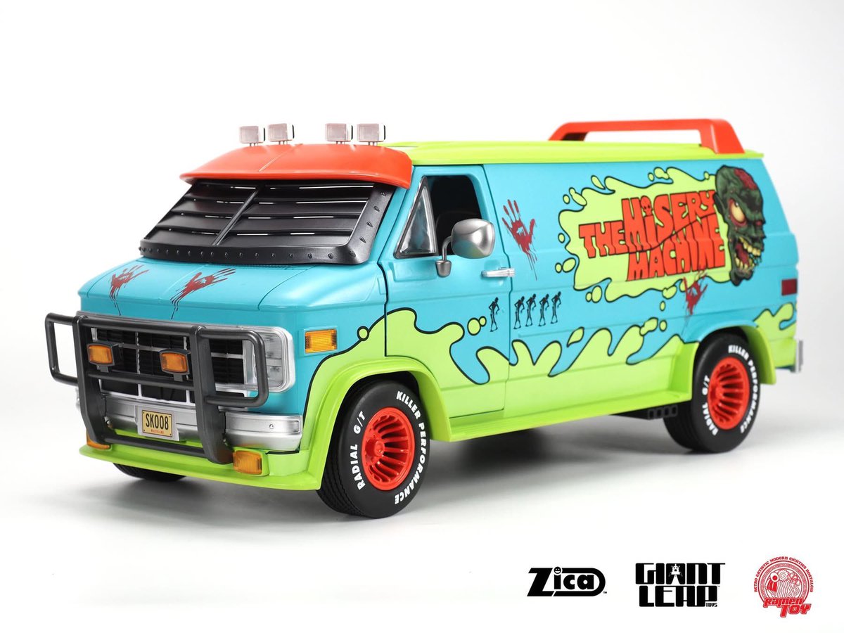 Talib1980's tweet photo. Whoa!
Zica Toys/ @ramentoy1 / Giant Leap Toys “Misery Machine” collaboration going up for pre-order next week at $190.
(Via Zica Toys on FB).
#zicatoys #giantleaptoys #ramentoy #retrotoys #actionfigures #scoobydoo #customvans https://t.co/NIyncXWyii