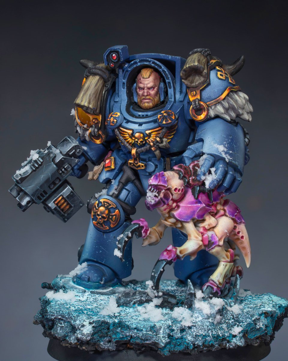 theminiaturista's tweet photo. Brother Ulkar and his pet! I painted this more than one year ago! Hope u like to remember it!. If you wonder about the snow, it is the Valhalan blizzard from Citadel.
And you still have the painting guide available
#warhammer #warhammer40k #paintingminiatures #warhammercommunity https://t.co/r0PhK9geb7