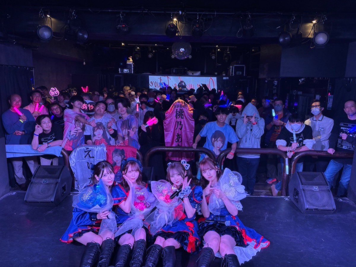 yatt_yatt123's tweet photo. 2025.1.18 BACK THE RIPPER解散ライブ

ほんまに短い期間だったけどたくさんの愛を貰ったしめちゃくちゃいい環境で楽しむことができて幸せでした！みんなの活躍と幸せ願ってます
走り抜けさせてくれてありがとう���

#バクリ
#BACKTHERIPPER https://t.co/AgXBXyvqUS