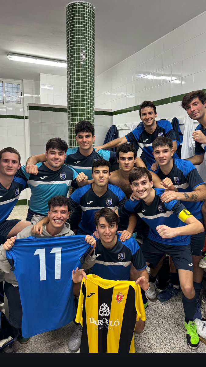 ¡𝑺𝒆𝒈𝒖𝒊𝒎𝒐𝒔 𝒑𝒆𝒍𝒆𝒂𝒏𝒅𝒐 𝒆𝒒𝒖𝒊𝒑𝒐!⚔️

✅Importantísima victoria de nuestro senior (2-6) para seguir luchando por los puestos de ascenso!🔥

⚽️Soto (2), Arturo (2), Rodri y Pepe

#YoSoyDelPaula🔵⚪️