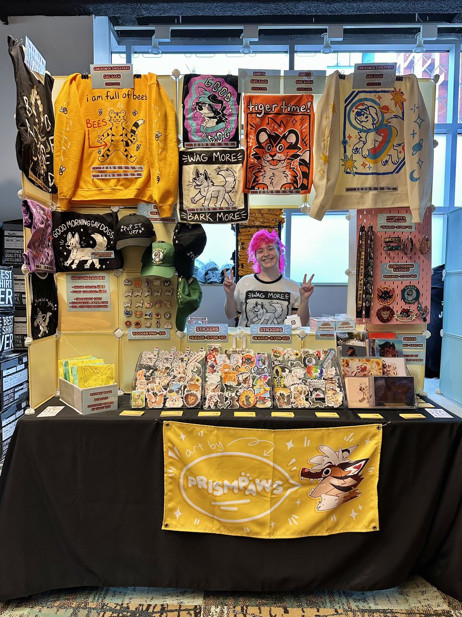 I’m in the dealers den at ANE this weekend!!! Come find me at table D73!!!

i’ve got my new crewnecks, a new shirt design ( TIGER TIME ! ), and a few low stock / limited edition shirt/tank designs!! 

I’m also participating in Zray’s vendor bingo!! Lots of fun to be had here :)