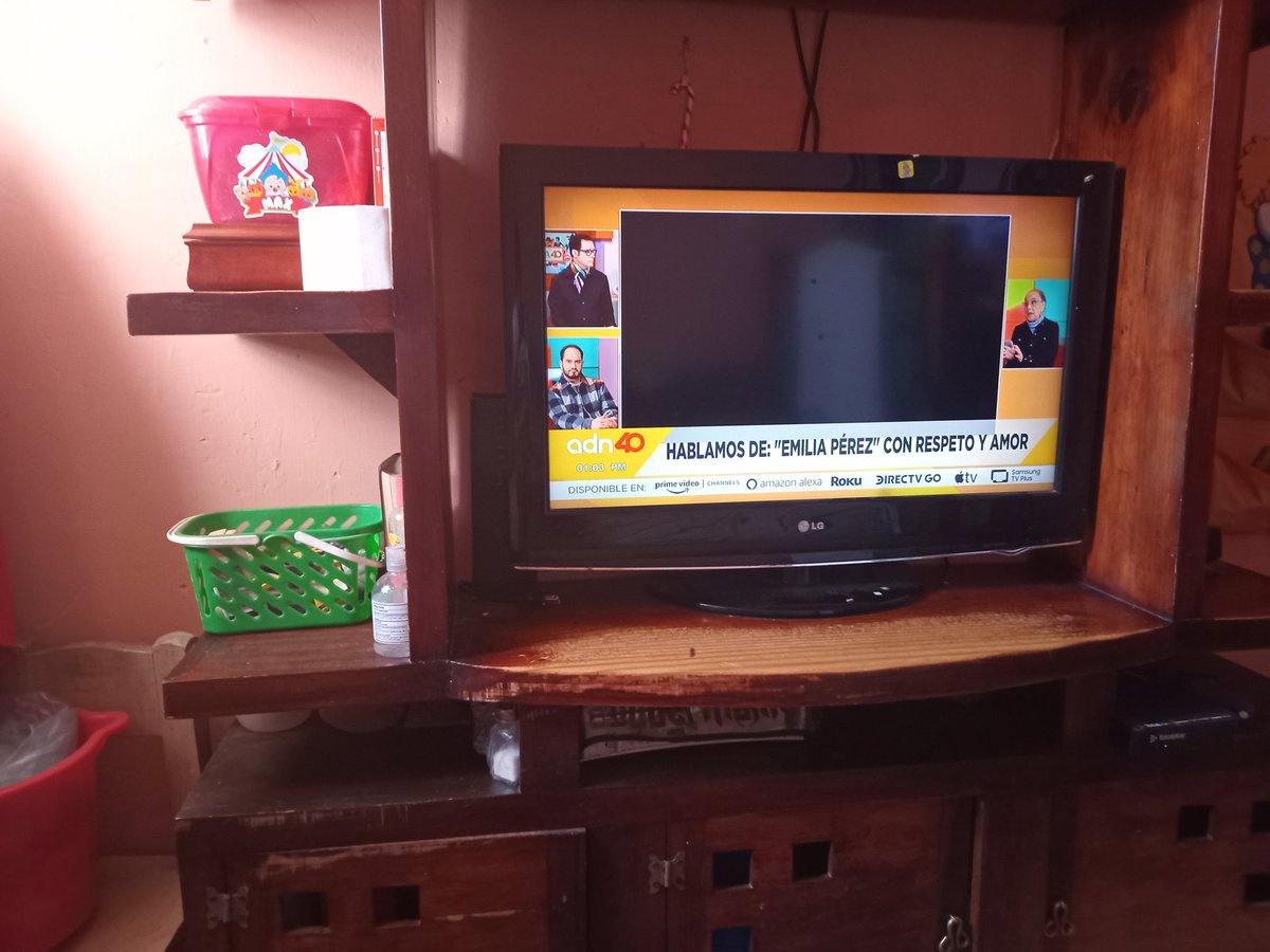 panda12291624's tweet photo. #MePropongo no disculparme tanto por dar mi opinión y El retrato de Emilia Pérez es el retrato del país tristemente el mundo del narcotráfico te dará muchos lujos mucha comunidad y mucho dinero pero no puedes disfrutarlo libremente te tienes que cuidar hasta de tu propia sombra https://t.co/QcODSw4FZU
