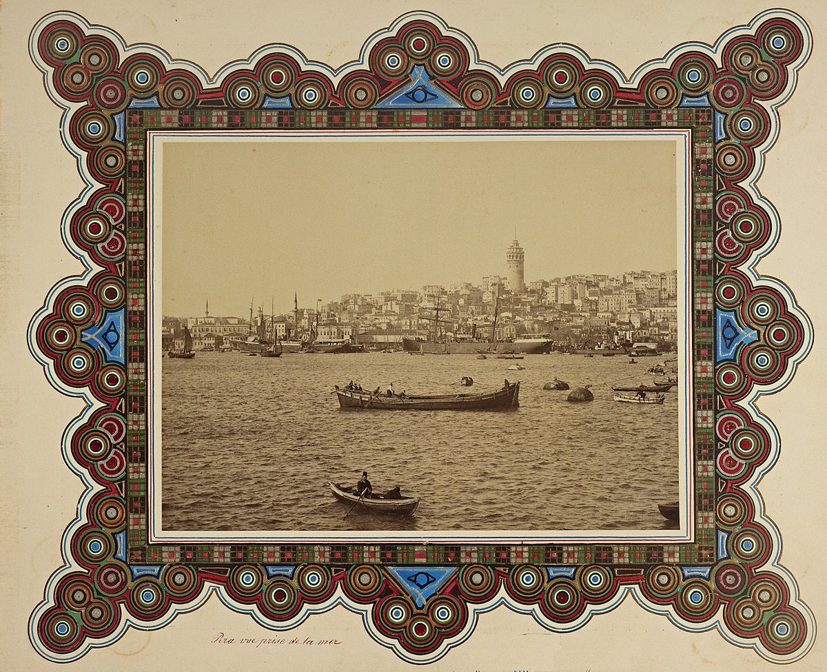 Galata ve Haliç manzarası.
20. Yüzyıl başları. 
İstanbul'un asude yılları.