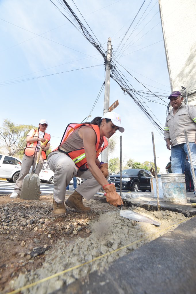 Alessandra Rojo de la Vega tweet media