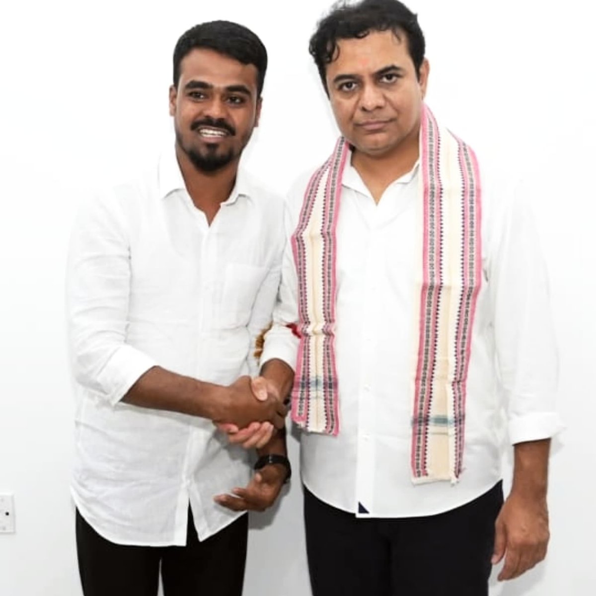 MDASIFBRS's tweet photo. KTR BOSS
.
.
.
.
@BRSparty 
@KTRBRS 
@KarthikIndrAnna 
@BrsSabithaIndra 
@KCRBRSPresident 
#ChampionsTrophy2025 
#fallowimg 
#BRSParty https://t.co/7JxhLCEhAR
