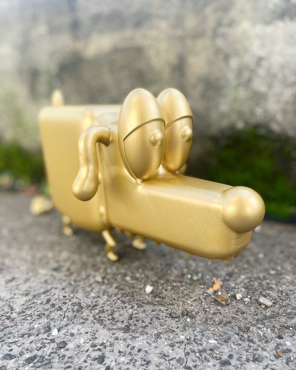 OneTruthNFT's tweet image. Golden Dogs 👑🐕💨

Make you every morning a new gold nugget 👍🏽😂❤️💰💨