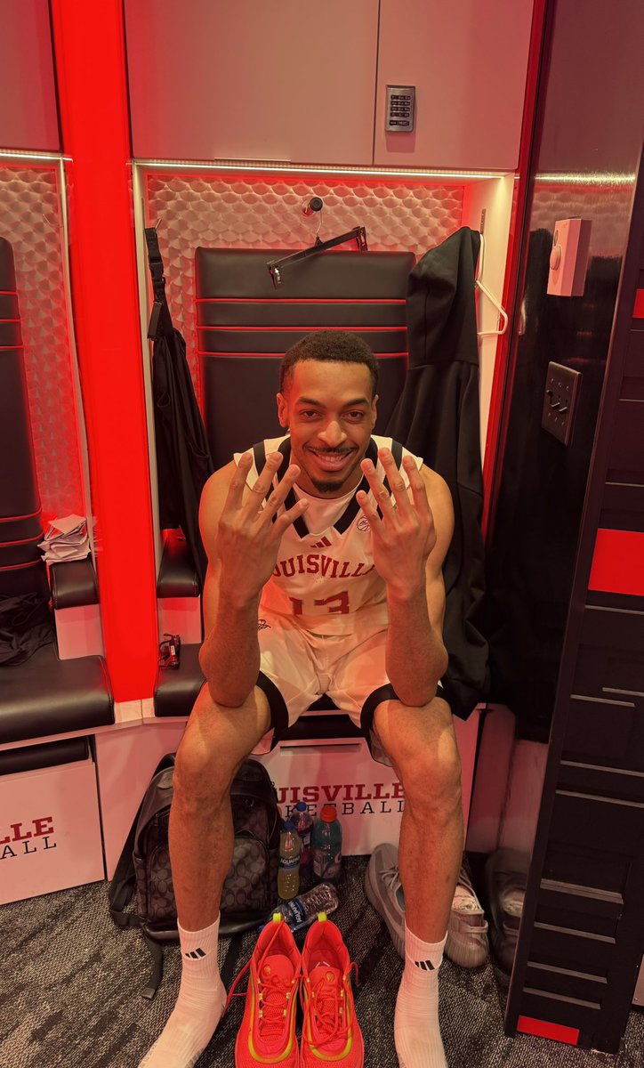 the2kfranky's tweet photo. If I send you this just know it’s a sweep, it’s eight straight and we ain’t slowing down 🗣️ https://t.co/pZEkbKI1n4