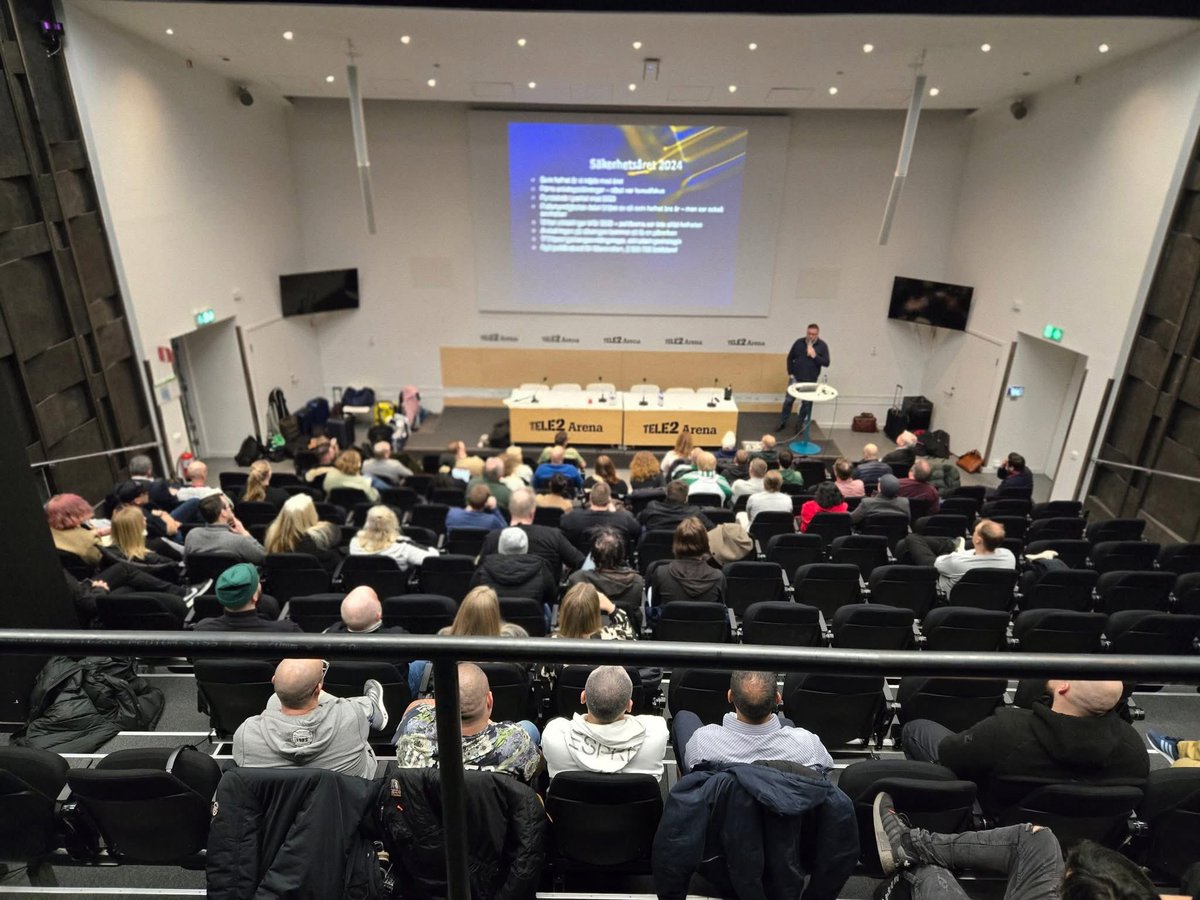 Idag hade jag förmånen att närvara på Stockholmsalliansens försäsongskonferens. Kul att snacka lite inför och med delar av föreningarnas engagerade personal, lycka till under säsongen!