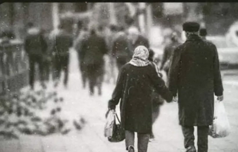 Gönül bağı sağlamsa 
Yükte güzeldir 
Yolda yolculukta.....
#Ankara💫