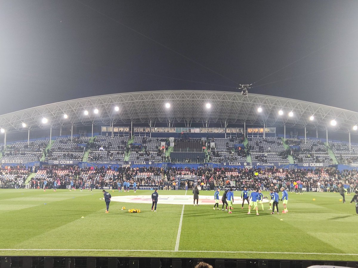 iblanco82's tweet photo. VAMOS GETA
@FPGETAFE @GetafeCF @mariscosbomar @AzulonAzulon @heras_alberto @MarcoRocha https://t.co/FV3NZm69x5