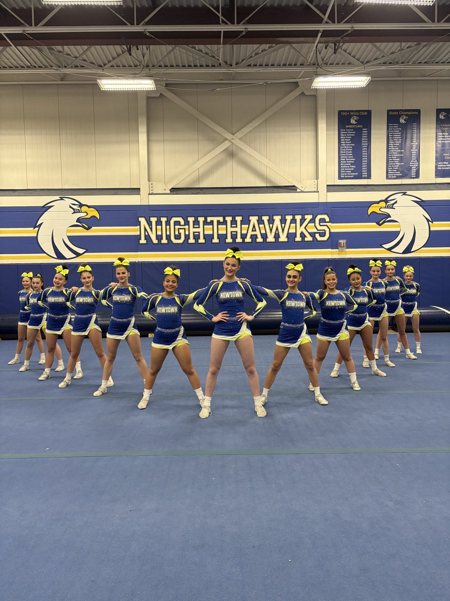 NHSCheer tweet media