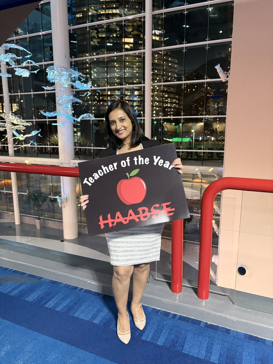 I am truly humbled and grateful to have received the HAABSE Teacher of the Year award! So blessed to have incredible professional support <a href="/TWE_Texans/">Townewest Elementary</a> which inspires me to strive for excellence each day for my students!💝💞
<a href="/FortBendISD/">Fort Bend ISD</a> #HAABSE <a href="/felibriceno/">Felipa Briceno</a>