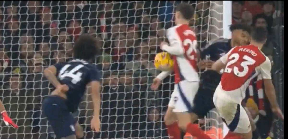 marksy1966's tweet photo. It didn't touch his hand!? Not surprisingly one of the shortest VAR checks I've seen all season. Ollie Watkins even said it was rubbish @FA_PGMOL is an absolute joke. #Arsvil #Arsenal https://t.co/CkwvpFwBgn