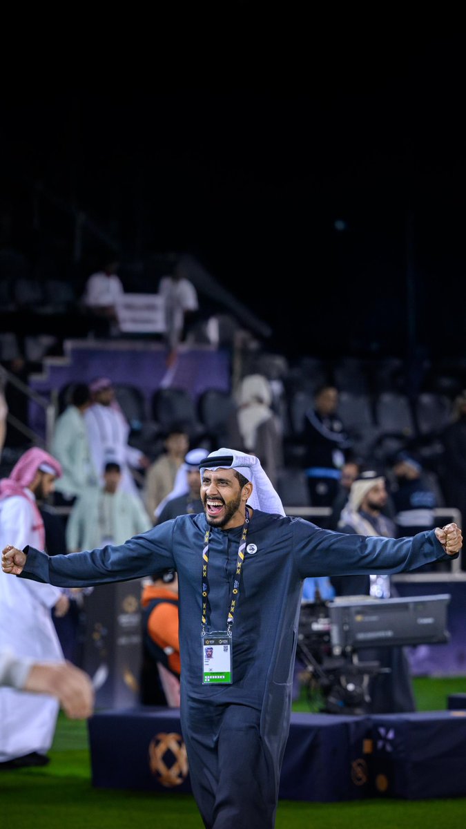 AlWaslSC's tweet photo. بو طحنون والوصل وعشق ماله آخر 🏆💛 https://t.co/3o1JUAIgoh