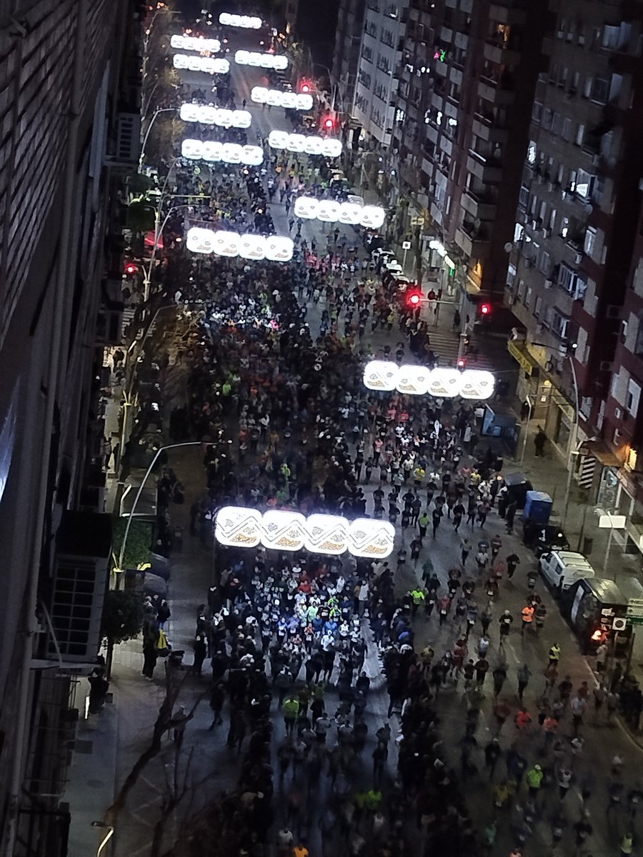 No necesita presentación...#Jaén brilla un año más con su carrera urbana  de San Antón, edición 42. Noche de tradiciones y rosetas.
<a href="/canalsurjaen/">CanalSur Jaén</a>
<a href="/CSurNoticias/">CanalSurNoticias</a>