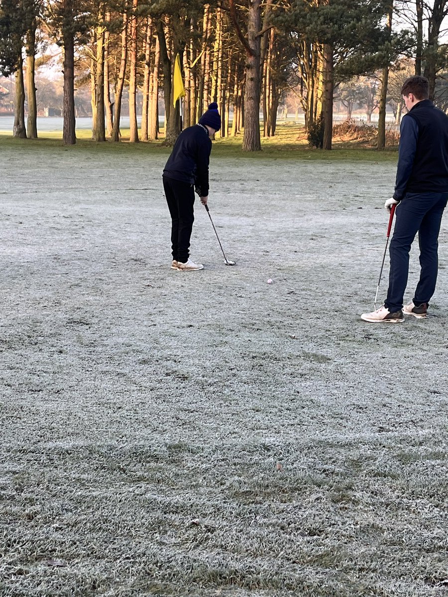 No matter the weather the boy loves to play <a href="/westerhopegolf/">Westerhope Golf Club</a> ⛳️

#wintergolf #juniorgolf #golf