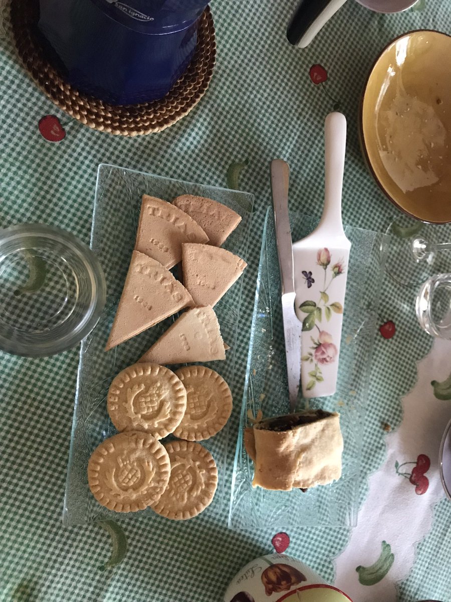 alacartemenus tweet media