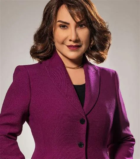 عاجل:

هدى حسين تحصد جائزة الممثلة المفضلة عن فئة المسلسلات 🏆❤️!