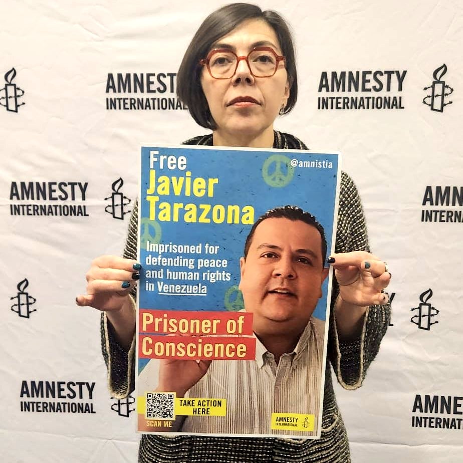 Hoy #18Enero suma 1296 días nuestra detención arbitraria y privación ilegítima de la libertad.
Mi Hno. Javier Tarazona director de <a href="/FundaREDES_/">FundaREDES</a> aún sigue detenido, exigimos que sea puesto de inmediato en libertad.
Ser defensor de DDHH no es delito.
#LiberenAJavierTarazona