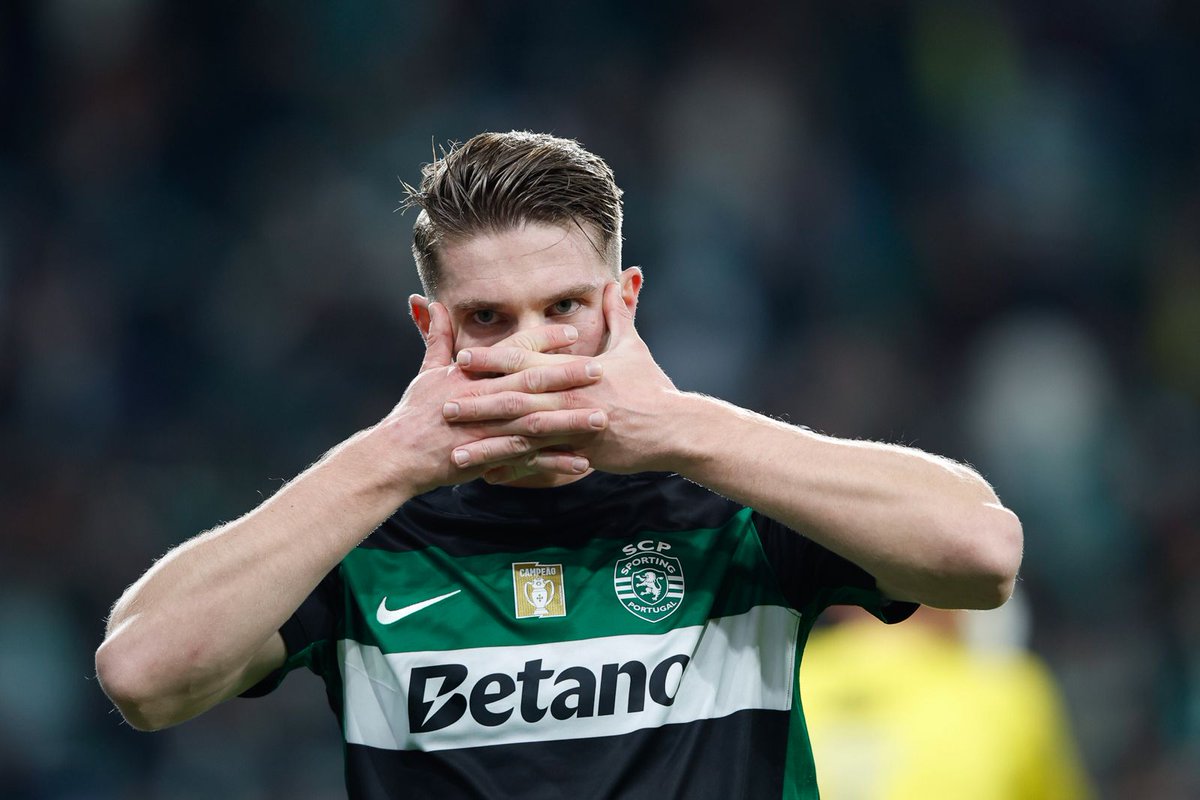ActuFoot_'s tweet photo. 🚨 Viktor Gyokeres 🇸🇪 𝗕𝗨𝗧𝗘𝗨𝗥 ! 🥵
But numéro 41 cette saison. 🤖 https://t.co/OHQgEonTir