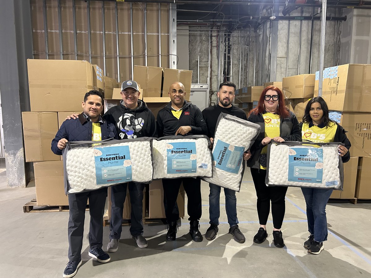 MyBobs's tweet photo. Home is the heart of Bob’s &amp; we’re saddened by the devastation of the California wildfires. We've donated to the @RedCross, @CAFireFound &amp; partnered with the @RamsNFL to supply 700 pillows. We're committed to help LA get back home.

https://t.co/DNgivbJcb5 https://t.co/SYpuGCprZX