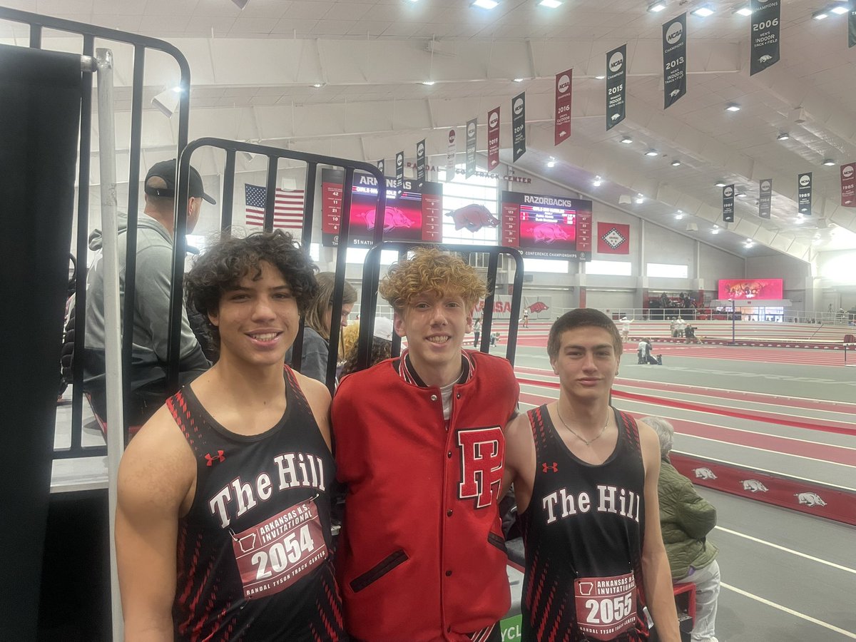 Allison Hardy (@ajohardy) on Twitter photo Representing <a href="/PH_Track/">PHHS Track & Field</a> at the Indoor Arkansas HS Invitational at <a href="/RazorbackTF/">RazorbackTF/XC</a> #ParkHill #800 #Mile #60Hurdles <a href="/BraylonAgee/">Braylon Agee</a> <a href="/ColtonHardy27/">Colton Hardy</a> Representing <a href="/PH_Track/">PHHS Track & Field</a> at the Indoor Arkansas HS Invitational at <a href="/RazorbackTF/">RazorbackTF/XC</a> #ParkHill #800 #Mile #60Hurdles <a href="/BraylonAgee/">Braylon Agee</a> <a href="/ColtonHardy27/">Colton Hardy</a>
