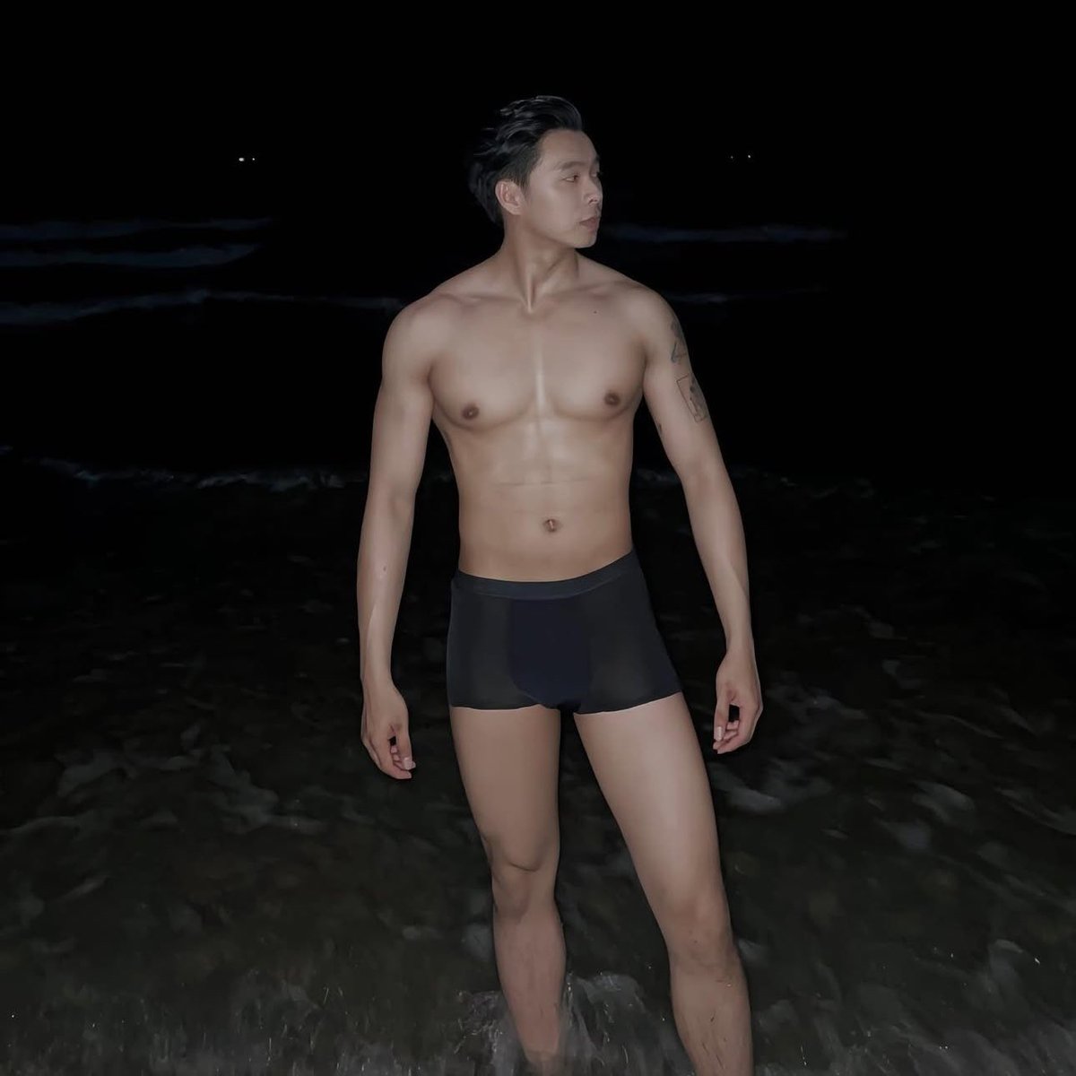 Bacphecup's tweet photo. Chồng dâm Nguyễn Cảnh Ngân và đống clip sụk trong nvs thời còn đi học của chàng :)) Bài đăng này đạt 100 repost mình sẽ share link tele qua story IG bacphecup ạ.  Còn giờ là 3h sáng và a vừa up ảnh nút của a lên story đó các bé xem đc chưa :)) https://t.co/3vWhBzuJNa