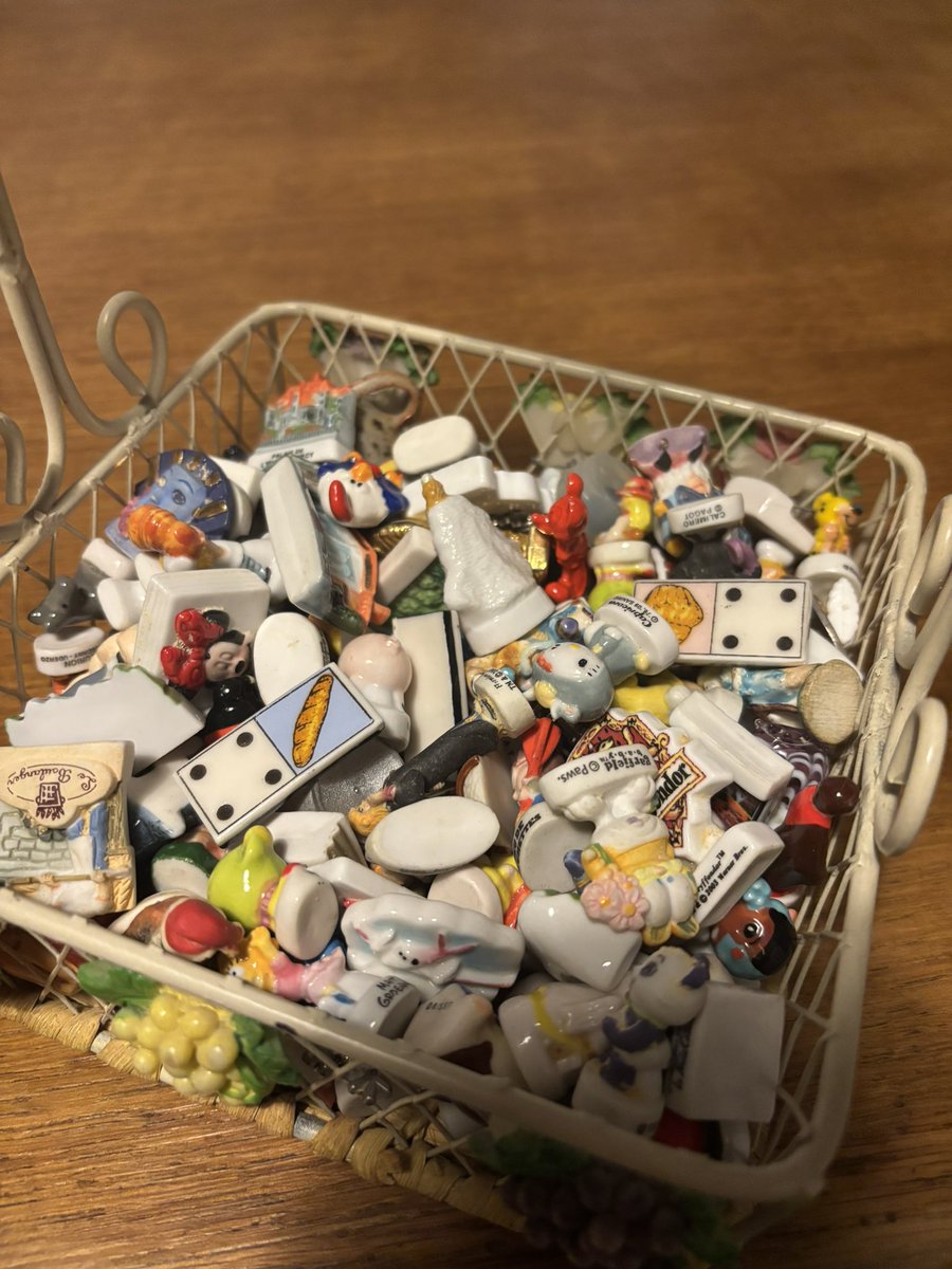 qui peut rivaliser avec ma collection de fèves svp