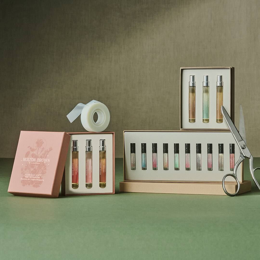 MoltonBrownUSA's tweet photo. Introducing our NEW Fragrance Discovery Sets—your gateway to Molton Brown’s luxury scents.

Now available at select stores and https://t.co/jTevfeCM07.

#MoltonBrown #MoltonBrownLove #Fragrance #FragranceSets #GiftSets https://t.co/j9gEBQVokL