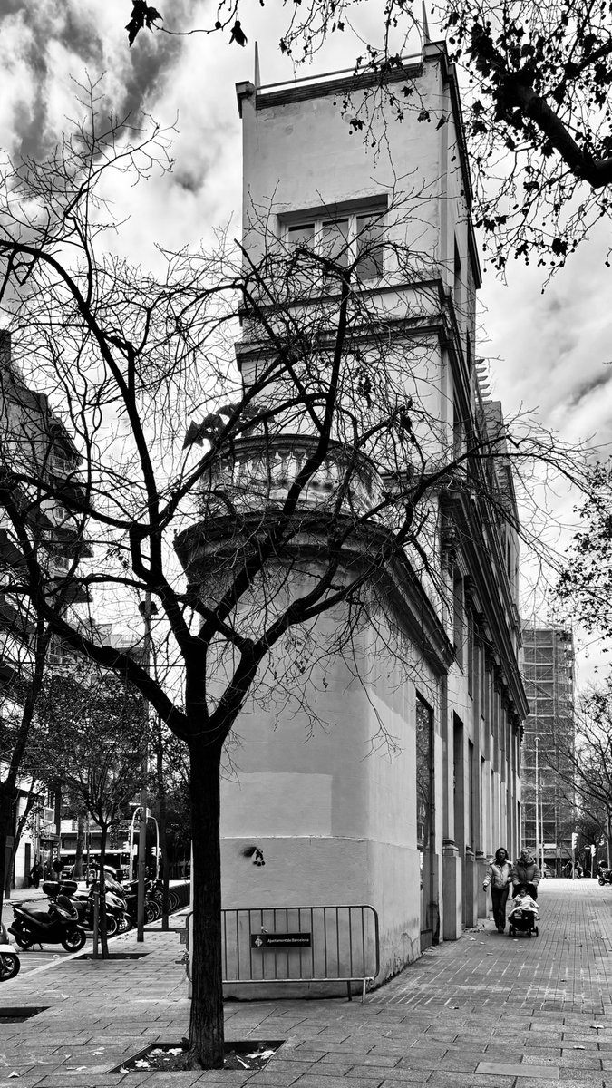 el petit flatiron de la carretera de Ribes.