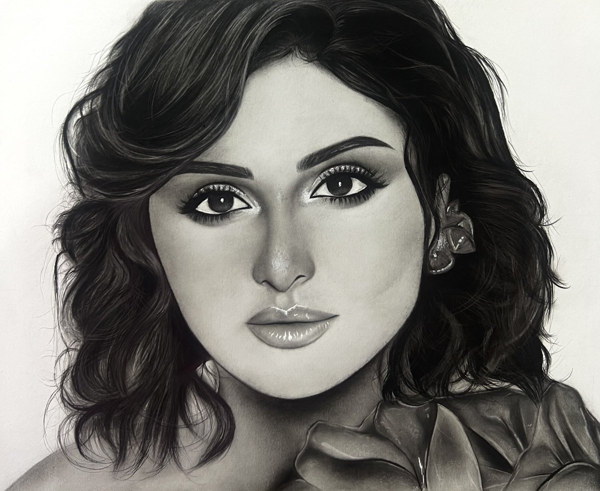 Maha_asii's tweet photo. رسمتي لأنغام 🖤🖤🖤🎨 https://t.co/flqS3v8Ekz