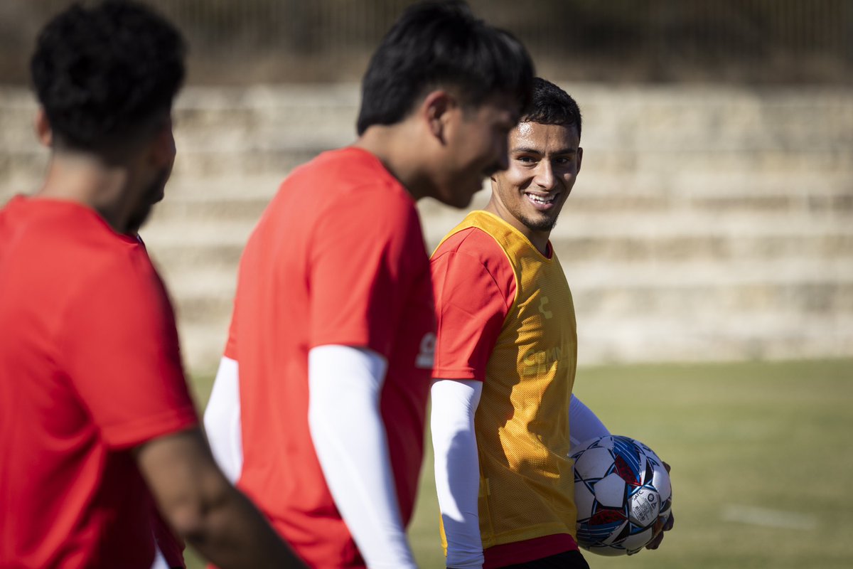 SanAntonioFC's tweet photo. 𝗗𝗮𝘆 𝗼𝗻𝗲☝️ 

2025 training camp has officially begun 👏 #Defend210 https://t.co/bjzaNm7HMK