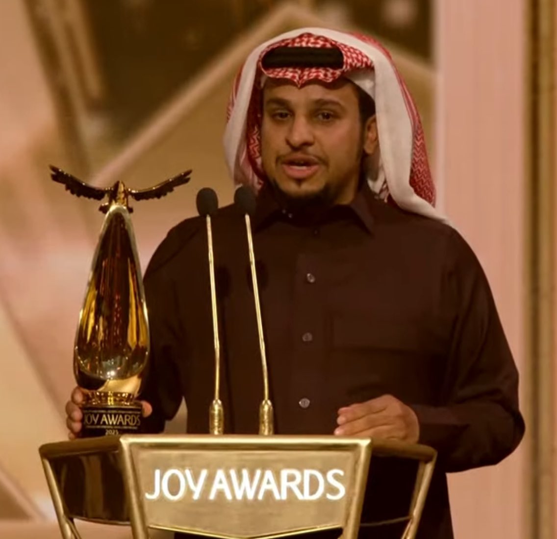 ٰ tweet media