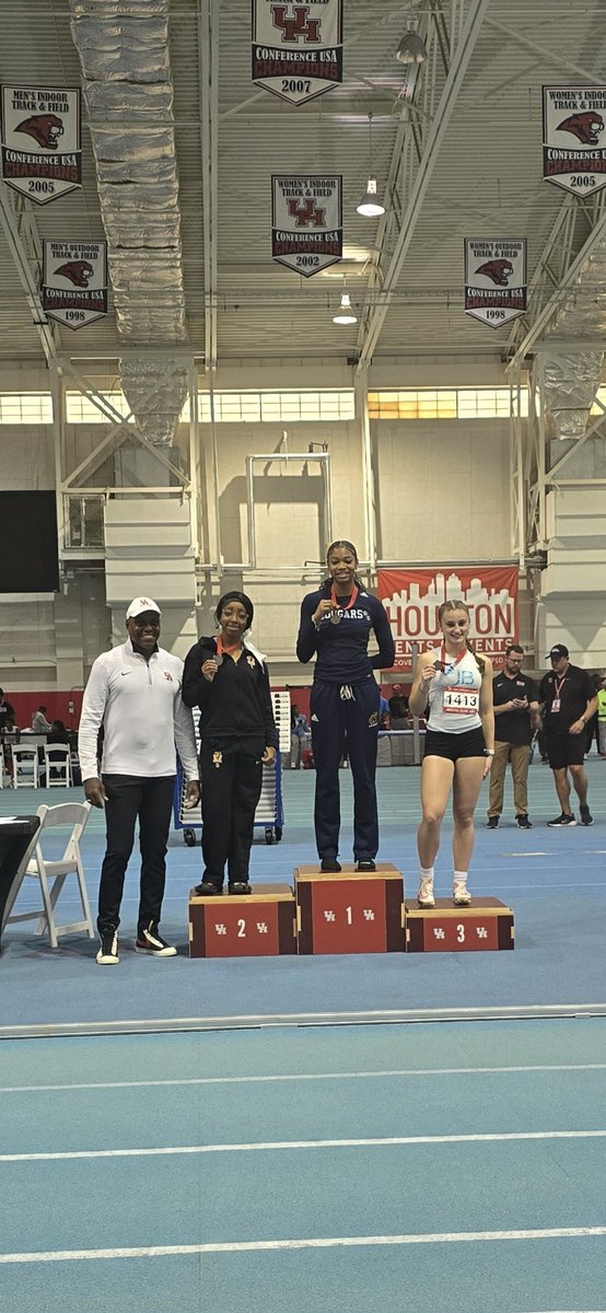 The 60H Carl Lewis Invitational 2025 Champion <a href="/jaycoop2025/">Jayla Cooper</a>