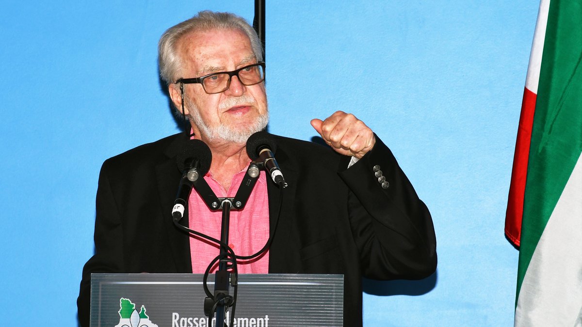 📰 COMMUNIQUÉ DE PRESSE - Un grand patriote vient de nous quitter, Stéphane Venne

rps.quebec/a-la-une/commu…

#RPSQuébec #polQc #patriotes #StéphaneVenne #Montréal #MTL #Québec #culture #paysQc