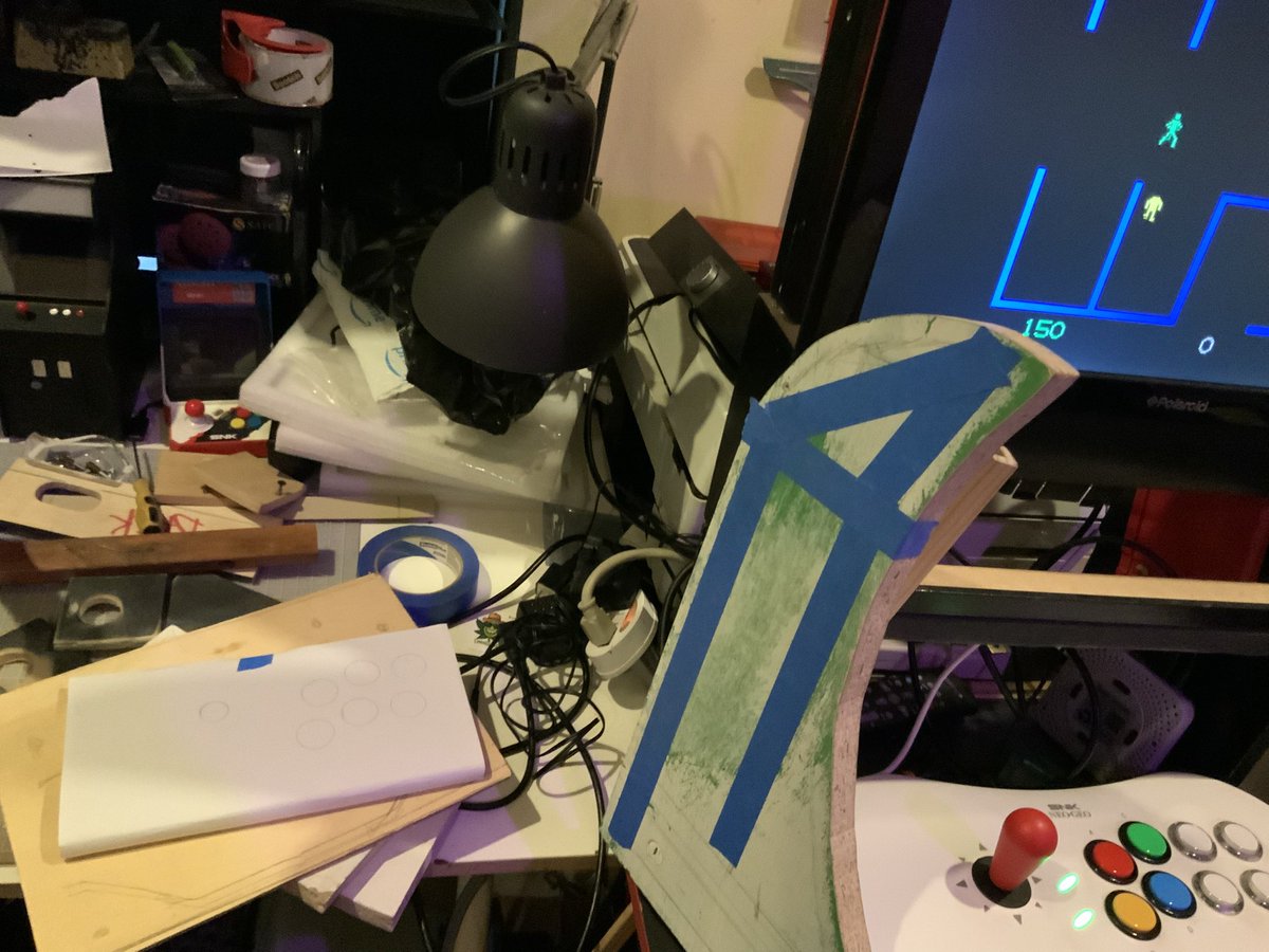 Zornow13's tweet photo. Remnants of my first #DIY #arcade #bartop sized cabinet, I’ve pulled out and am now fixing mistakes I made and will try to finish it,!
it’s gonna be similar size to the Evercade Alpha
My recent obsession with BERZERK, and some other vintage 70s-80s games gave me inspiration https://t.co/Y6QZLfykVf