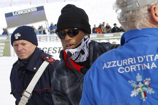 January 19-2015 <a href="/cortinadolomiti/">Cortina d'Ampezzo Official Page</a>: exactly 10 years since  <a href="/TigerWoods/">Tiger Woods</a> popped in to celebrate <a href="/lindseyvonn/">lindsey vonn</a> winning record, but lost a tooth punched by a videocamera 📹 

<a href="/dolomiti_it/">Dolomiti.it</a> 
<a href="/cortinaSkiWcup/">Cortina d’Ampezzo FIS Ski World Cup</a>