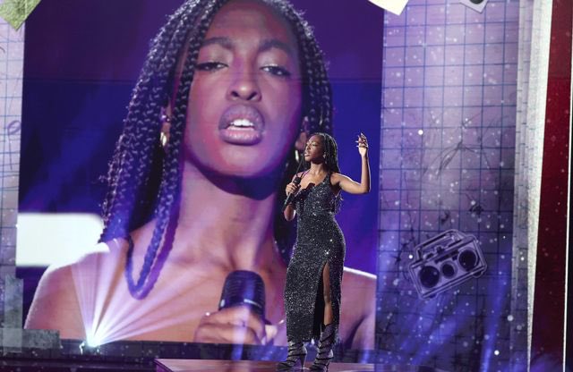 EBONY FOREVER
