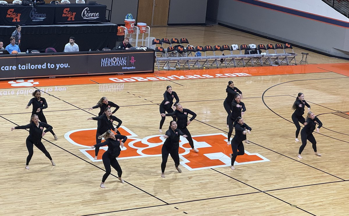 SHSU Orange Pride performance at the Women’s Basketball game was exceptional. No wonder why they’ve won so many national championships. Nice that our WBB players are ahead by 8 at the half. Get it done, ladies!