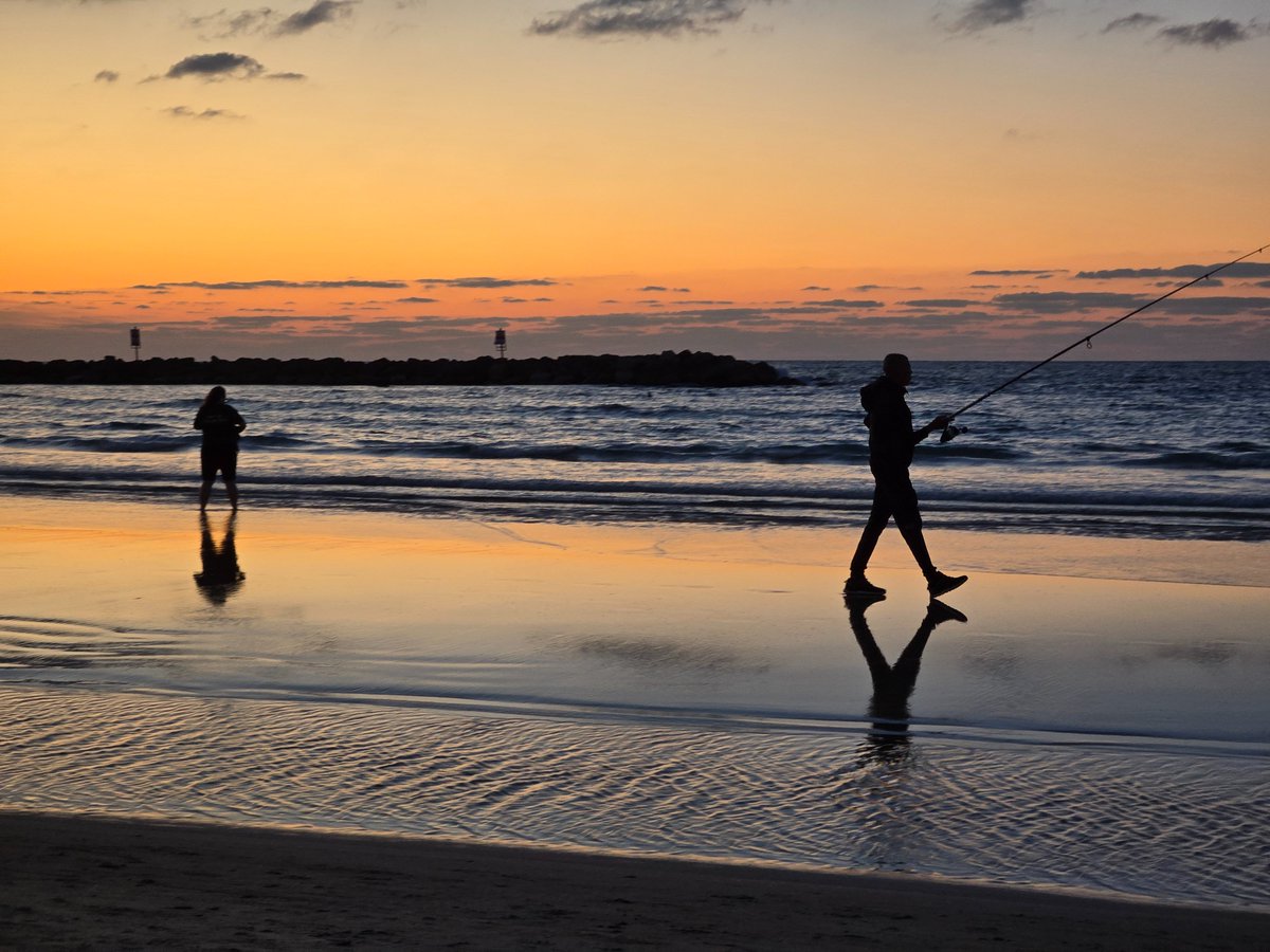Today, a missile attack from terrorists in Yemen, a Palestinian terrorist stabbing attack, and resilient Tel Aviv cafes, beaches and parks remain full of people enjoying the city #Israel